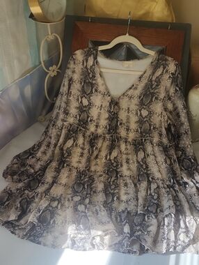 Altar'd State Snake Print Mini Dress/ Tunic?- Cream & Black